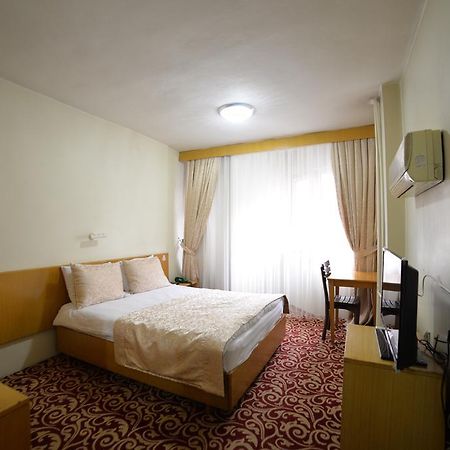 Buyuk Maras Hotel Kahramanmaras ภายนอก รูปภาพ